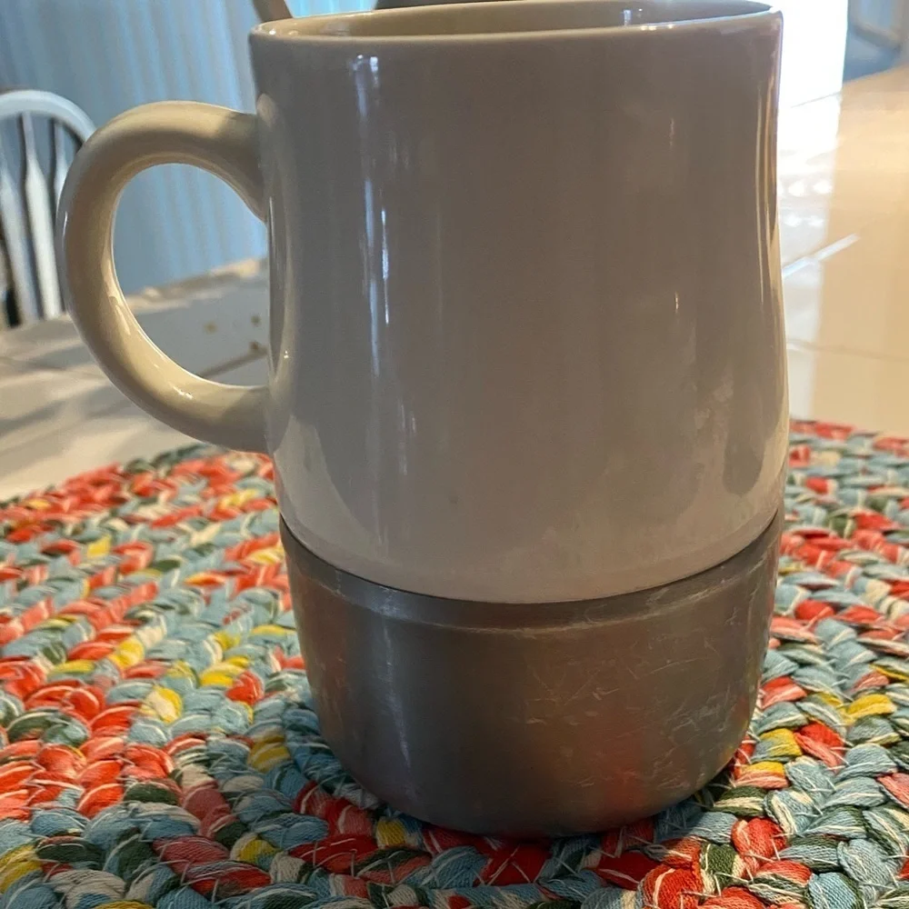 Starbucks Rare 2004  Ceramic Stainless bottom